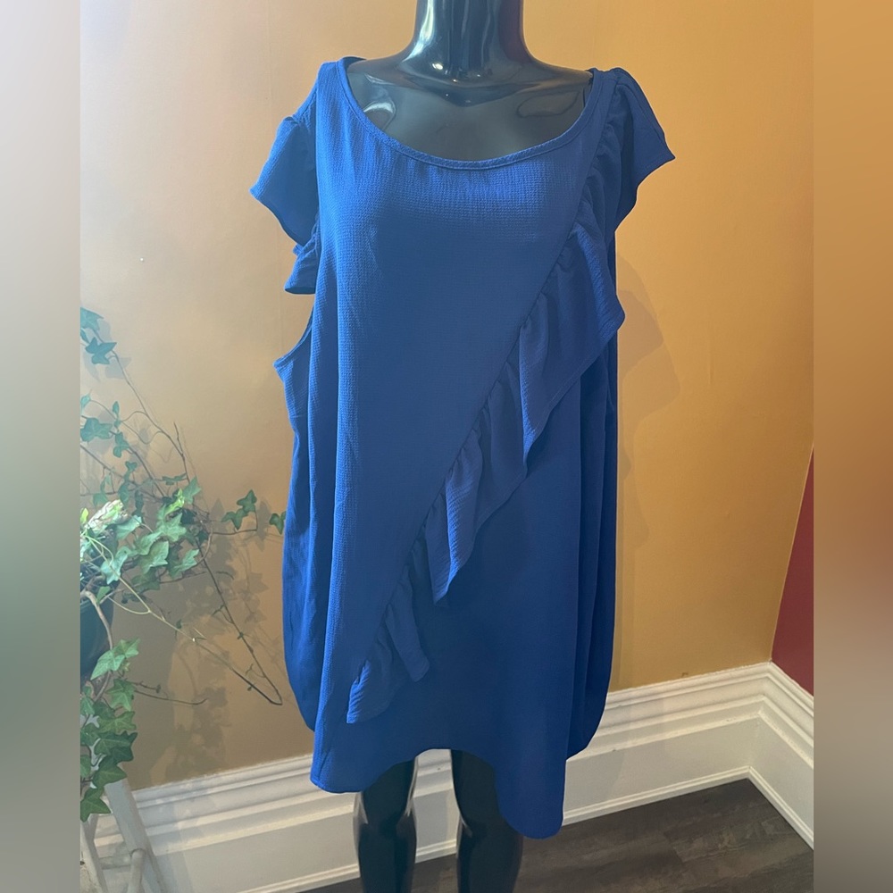 Women’s MichelStudio Ruffled Sleeveless Blouse ( 26 )
